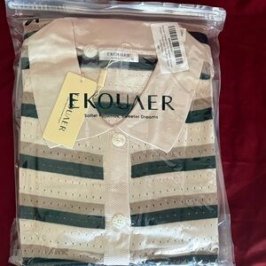 Ekouaer Striped  Pajamas Knit Button-Up Louge short set in Cream &  Brown